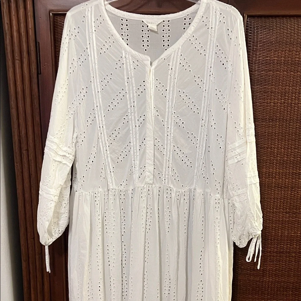 Caslon Elegant White Eyelet Dress - Picture 2 of 10
